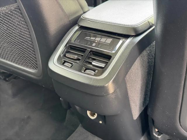 2020 Volvo XC90 T5 Momentum 7 Passenger