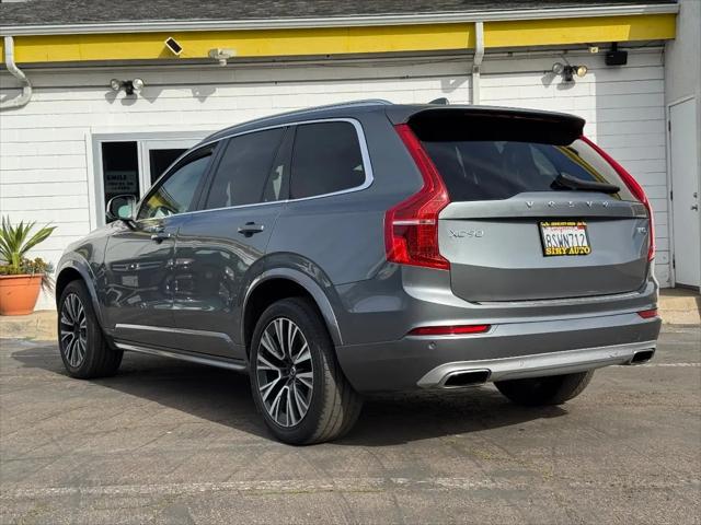 2020 Volvo XC90 T5 Momentum 7 Passenger