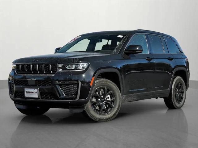 2026 Jeep Grand Cherokee Altitude 4x4 for sale in Bloomington, MN