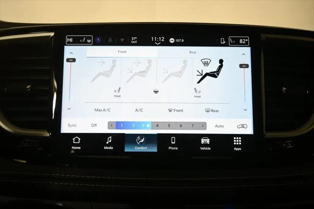 2026 Chrysler Pacifica Select AWD