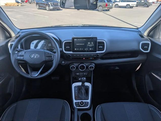 2026 Hyundai Venue SEL w/Two-Tone Roof