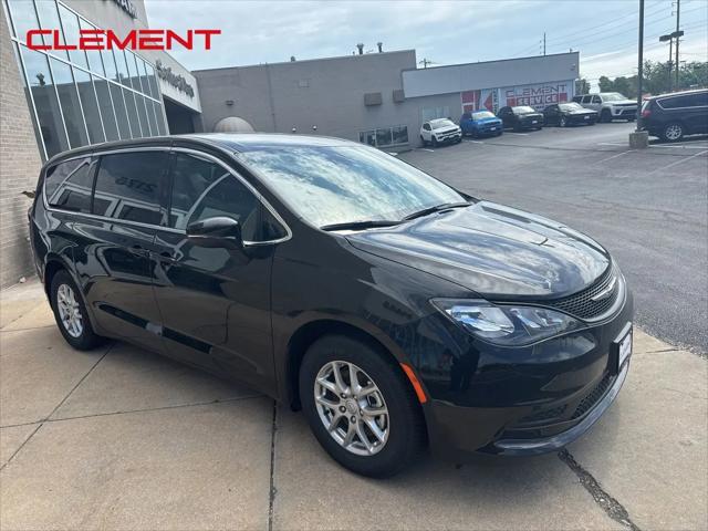 2026 Chrysler Voyager LX