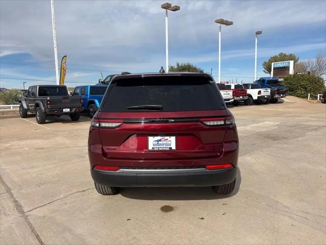 2026 Jeep Grand Cherokee Altitude 4x4