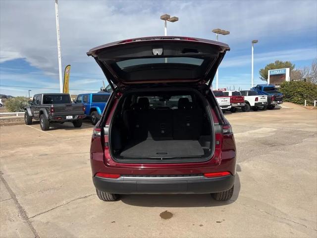2026 Jeep Grand Cherokee Altitude 4x4