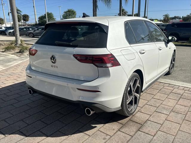 2026 Volkswagen Golf GTI SE