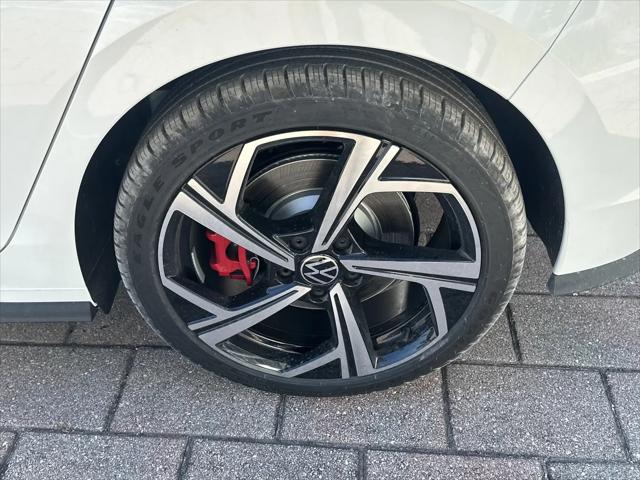 2026 Volkswagen Golf GTI SE
