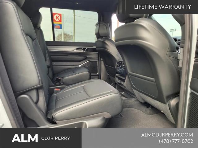 2026 Jeep Grand Wagoneer Limited Altitude 4x4