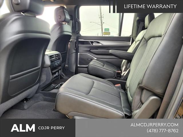 2026 Jeep Grand Wagoneer Limited Altitude 4x4
