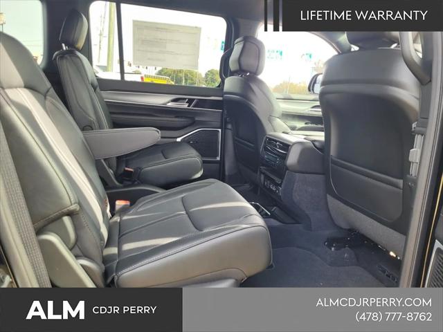2026 Jeep Grand Wagoneer Limited Altitude 4x4