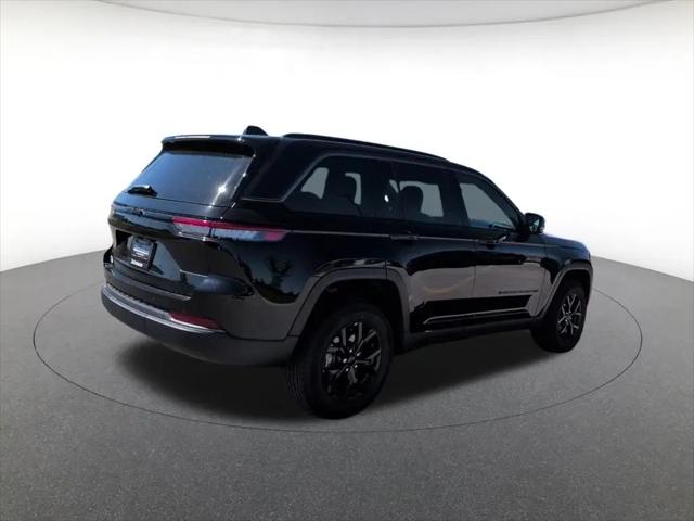 2026 Jeep Grand Cherokee Altitude 4x4