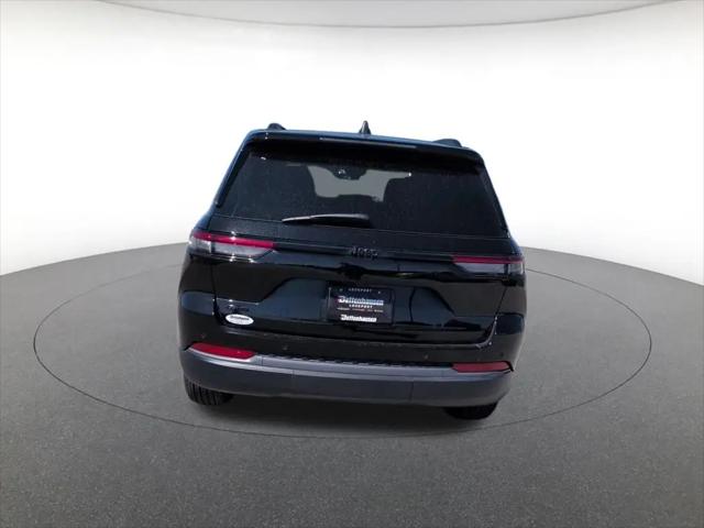 2026 Jeep Grand Cherokee Altitude 4x4