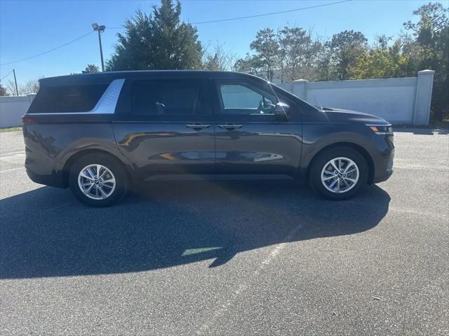 2024 Kia Carnival MPV LX Seat Package