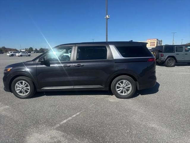 2024 Kia Carnival MPV LX Seat Package