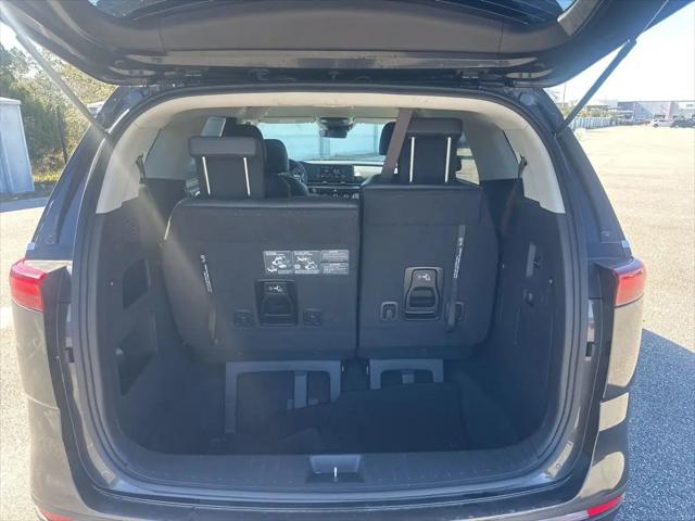 2024 Kia Carnival MPV LX Seat Package
