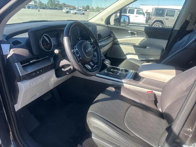 2024 Kia Carnival MPV LX Seat Package