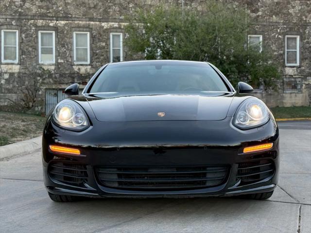 2016 Porsche Panamera S