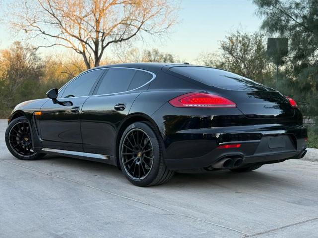 2016 Porsche Panamera S