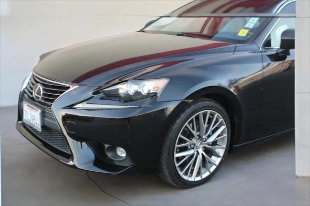 2015 Lexus IS 250 Crafted Line