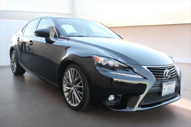 2015 Lexus IS 250 Crafted Line