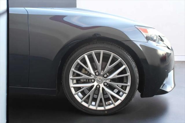 2015 Lexus IS 250 Crafted Line