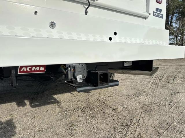 2026 GMC Sierra 2500HD Crew Cab, Long Bed, Pro, 4WD