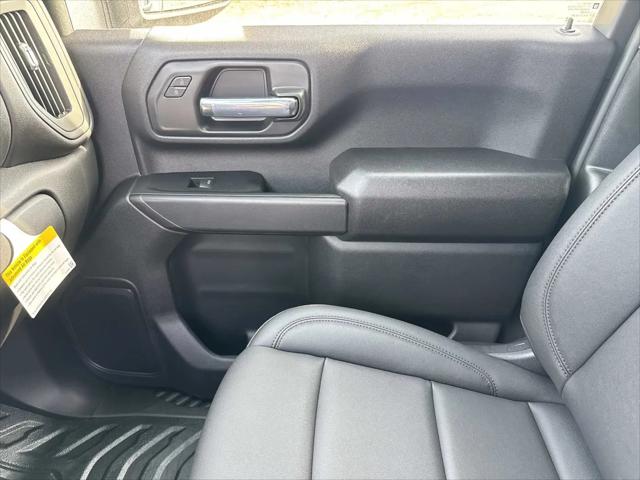 2026 GMC Sierra 2500HD Crew Cab, Long Bed, Pro, 4WD