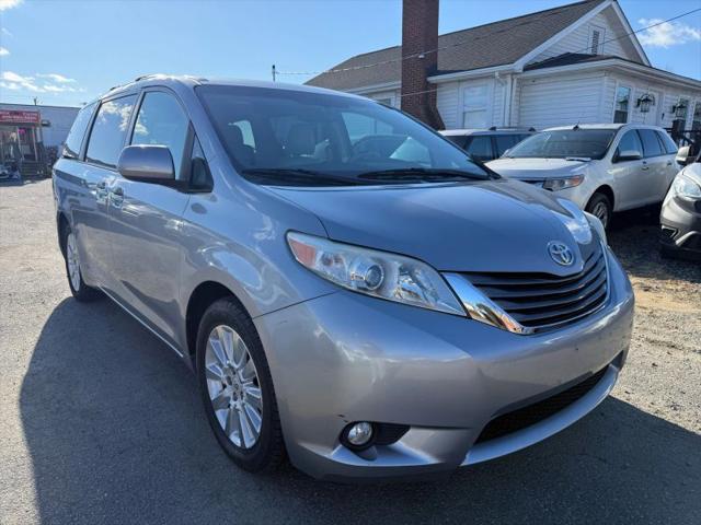 2012 Toyota Sienna XLE 7 Passenger