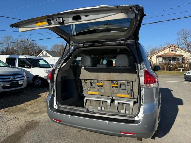2012 Toyota Sienna XLE 7 Passenger
