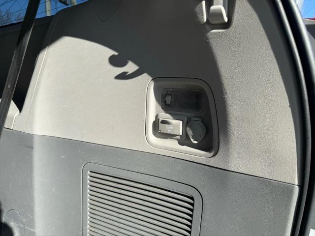 2012 Toyota Sienna XLE 7 Passenger