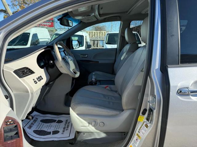2012 Toyota Sienna XLE 7 Passenger