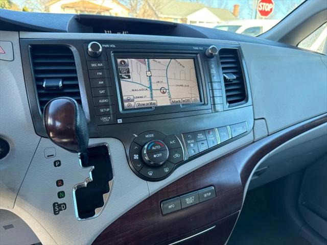 2012 Toyota Sienna XLE 7 Passenger