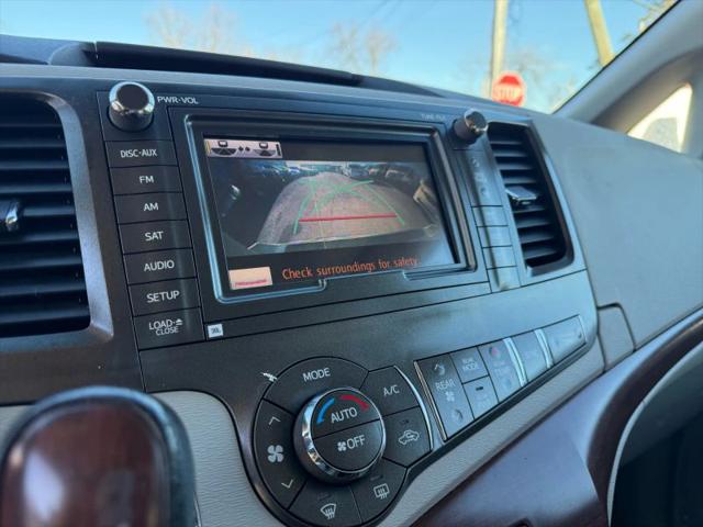 2012 Toyota Sienna XLE 7 Passenger