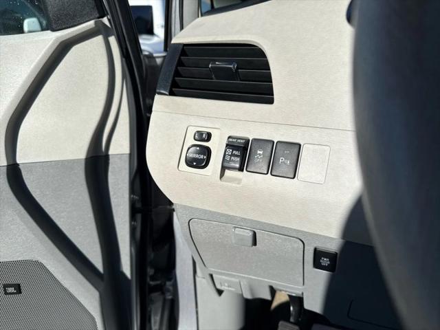 2012 Toyota Sienna XLE 7 Passenger