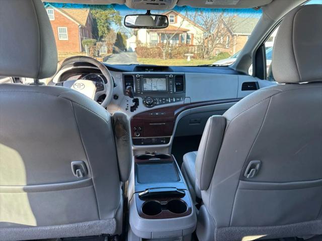 2012 Toyota Sienna XLE 7 Passenger