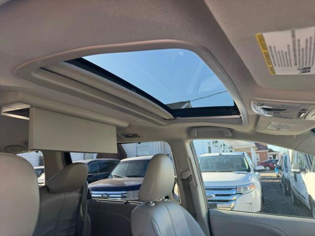 2012 Toyota Sienna XLE 7 Passenger