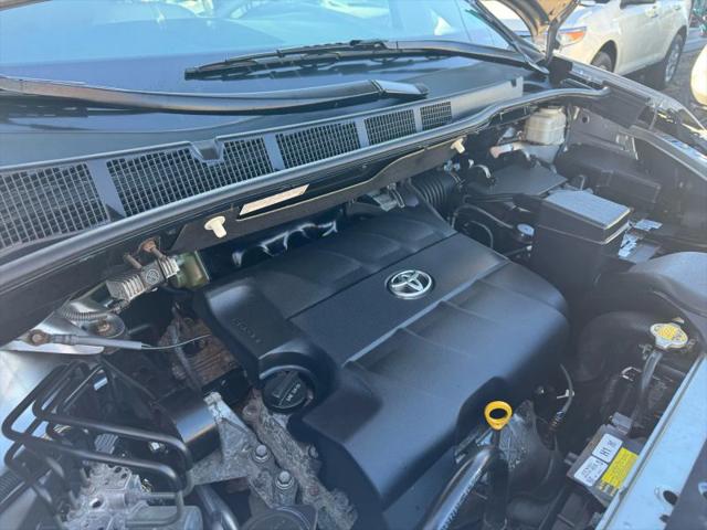2012 Toyota Sienna XLE 7 Passenger