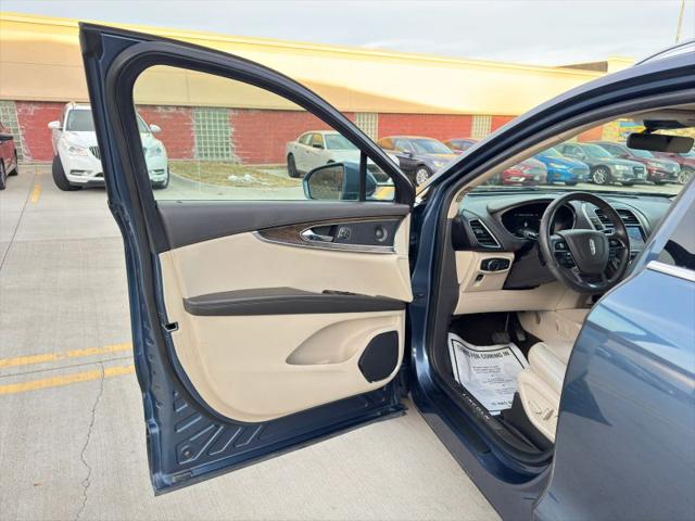 2019 Lincoln Nautilus Reserve