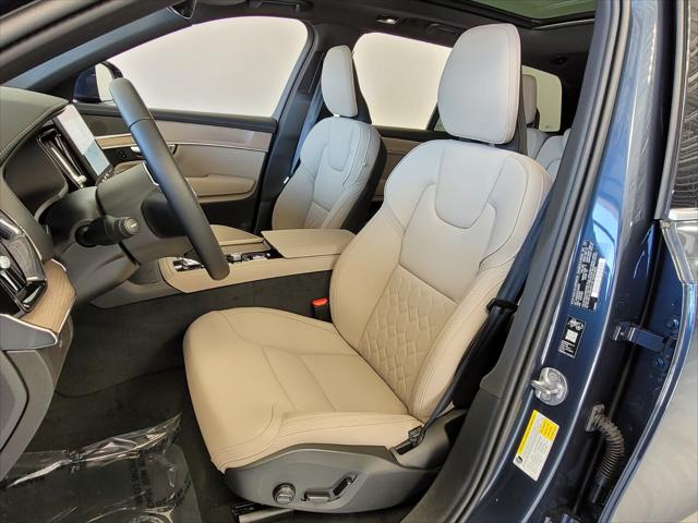 2026 Volvo XC90 Plus, B6 AWD Gas (mild hybrid), Gasoline, Bright, 7 Seats
