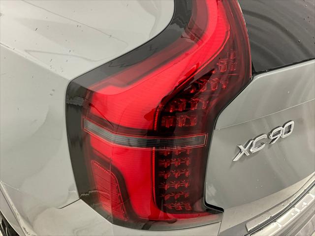 2026 Volvo XC90 Plug-In Hybrid Ultra, T8 AWD, Electric/Gasoline, Bright, 7 Seats