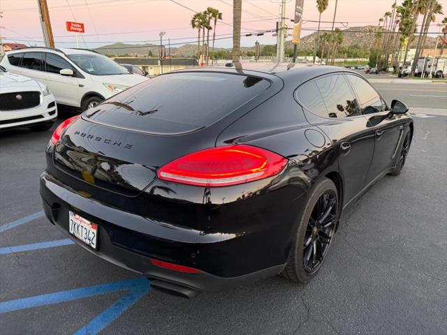 2015 Porsche Panamera 4