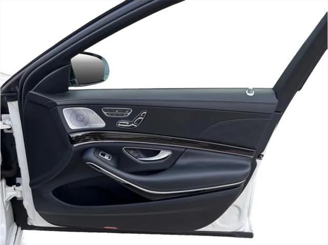 2019 Mercedes-Benz S 560 4MATIC