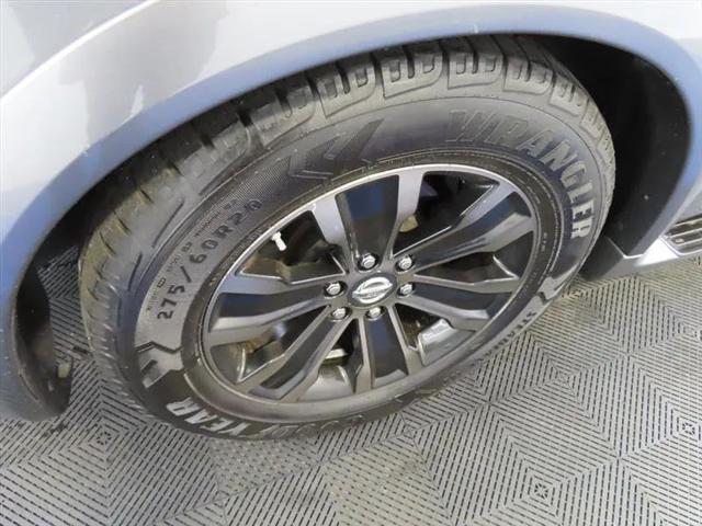 2017 Nissan Armada Platinum