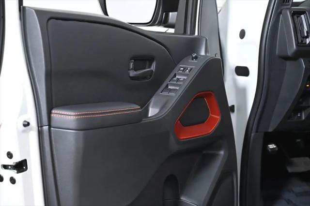 2026 Nissan Frontier Crew Cab PRO-4X 4x4