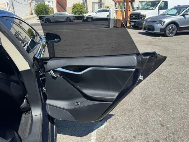 2013 Tesla Model S Base