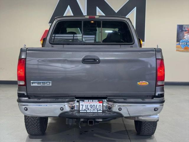 2004 Ford F-250 Lariat