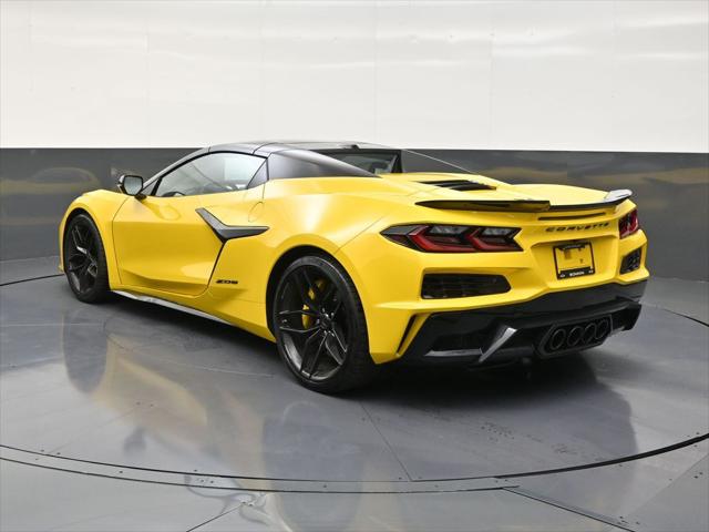 2025 Chevrolet Corvette Z06 RWD Convertible 2LZ