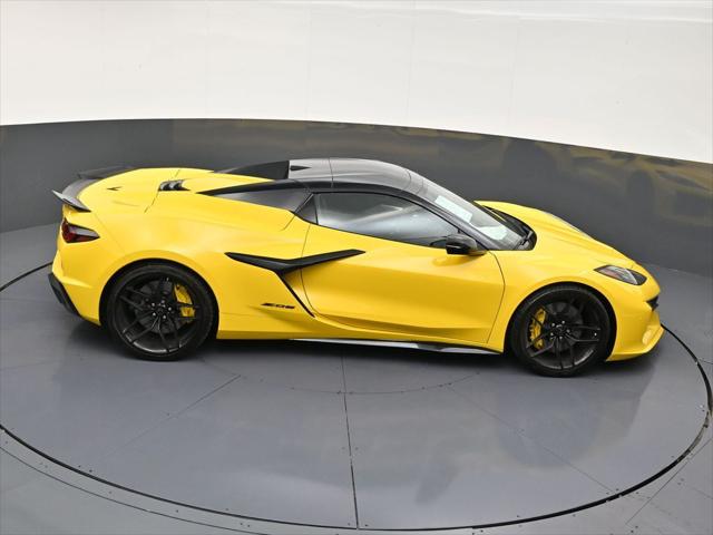 2025 Chevrolet Corvette Z06 RWD Convertible 2LZ