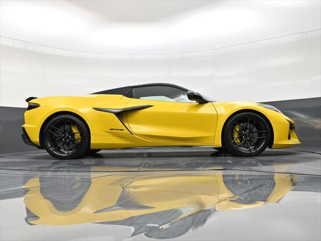 2025 Chevrolet Corvette Z06 RWD Convertible 2LZ