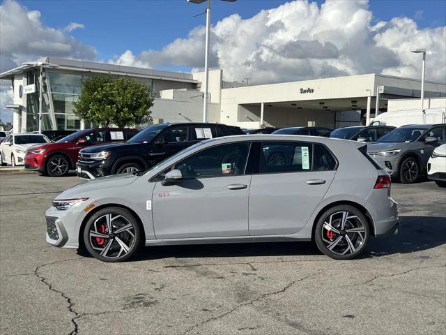 2026 Volkswagen Golf GTI SE
