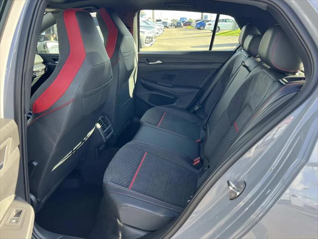 2026 Volkswagen Golf GTI SE